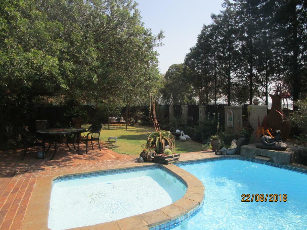 The Flat 52 On Davidson Villa โจฮันเนสเบิร์ก ภายนอก รูปภาพ