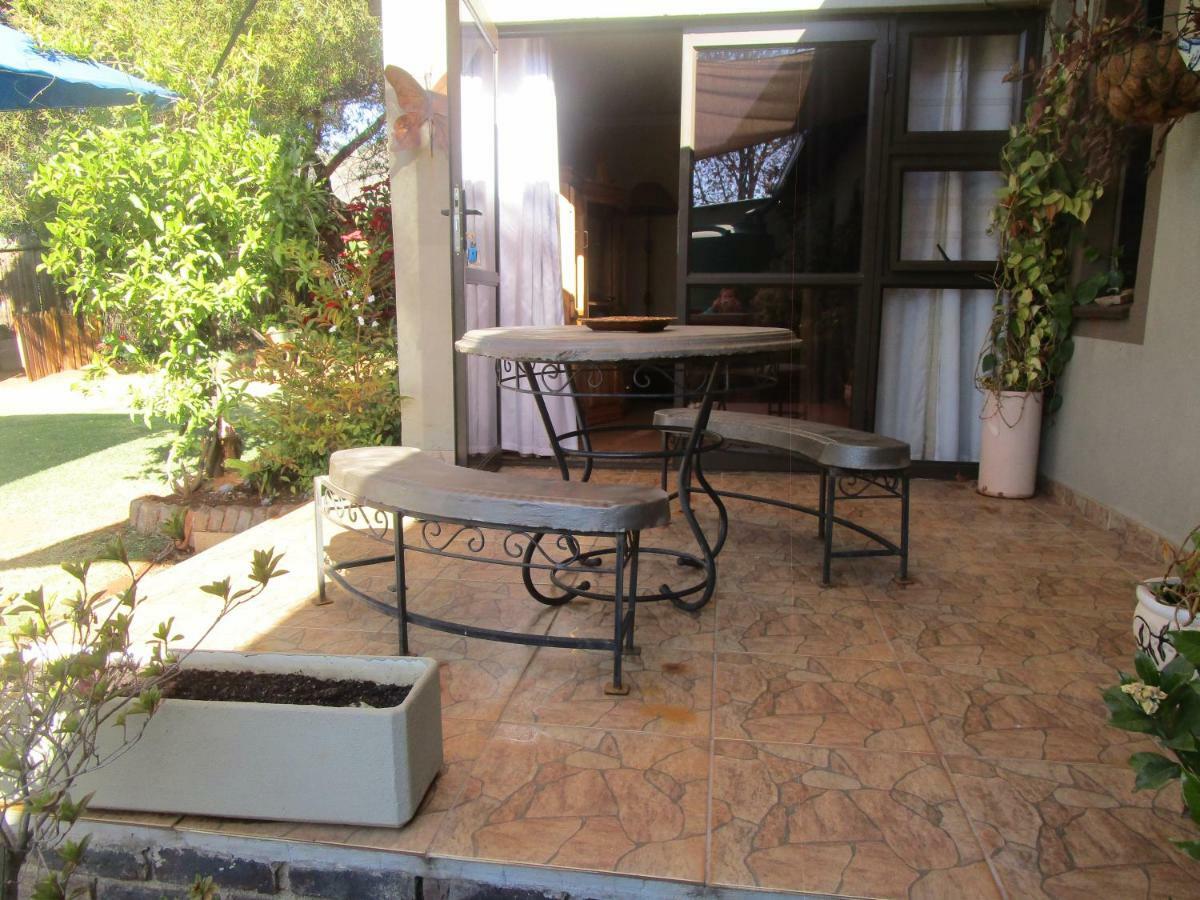 The Flat 52 On Davidson Villa โจฮันเนสเบิร์ก ภายนอก รูปภาพ